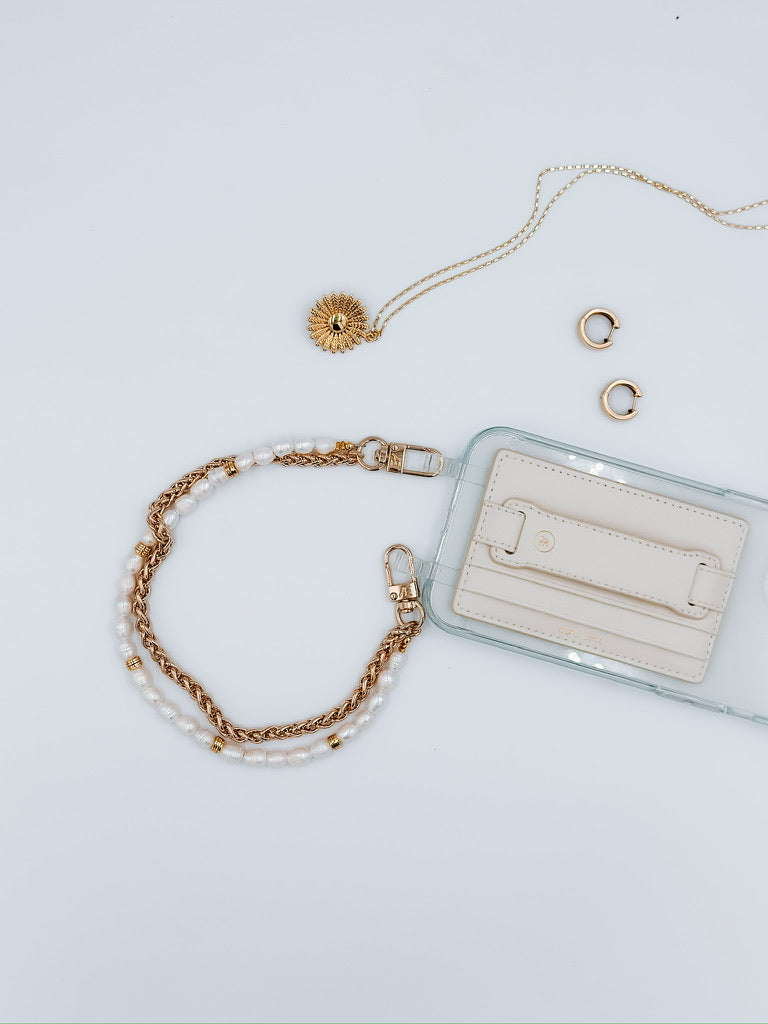 Clear iPhone Case (MagSafe)