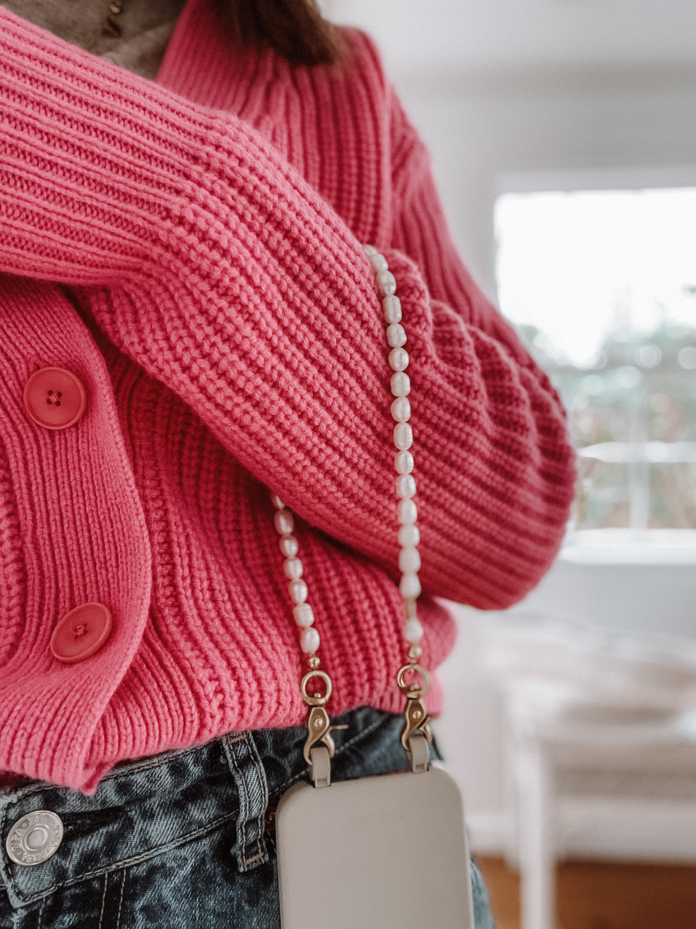 Pearl Phone Wristlet