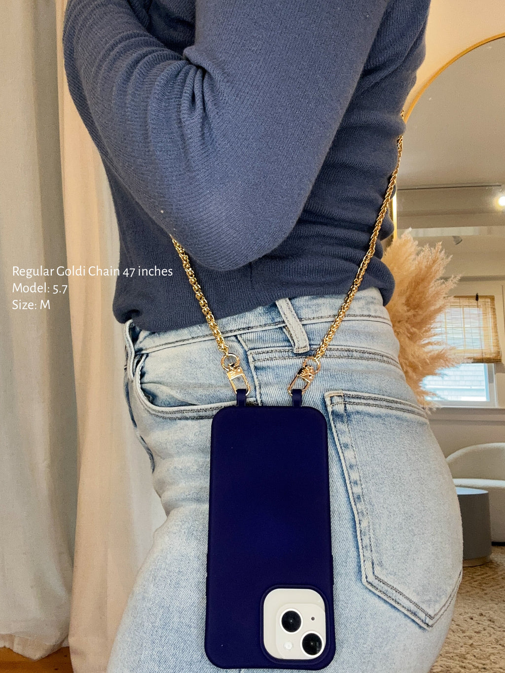 Goldi Round Phone Chain